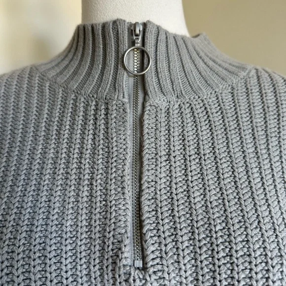 Hollister Gray Sweater- Medium - Picture 3 of 9